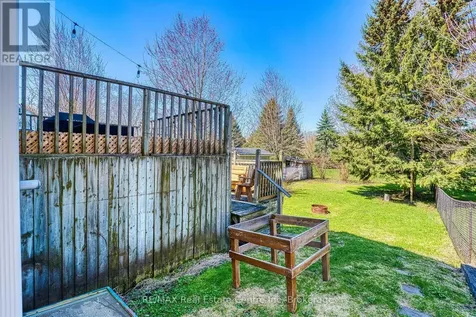 34 Wellington Street Mapleton ON N0G 1P0