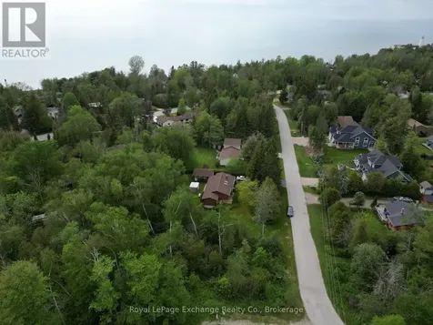 321 Tyendinaga Road Huron-kinloss ON N2Z 2X3