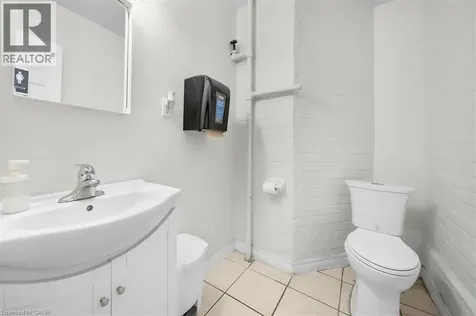 339 Barton Street East Hamilton ON L8L 5L2