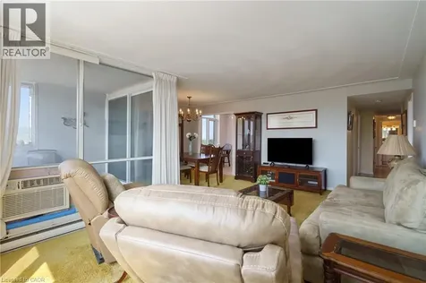 30 Harrisford Street Hamilton ON L8K 6N1