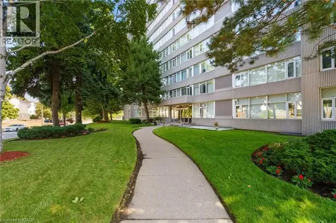 30 Harrisford Street Hamilton ON L8K 6N1