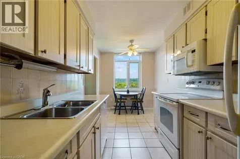 30 Harrisford Street Hamilton ON L8K 6N1