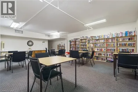 30 Harrisford Street Hamilton ON L8K 6N1