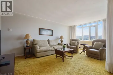 30 Harrisford Street Hamilton ON L8K 6N1