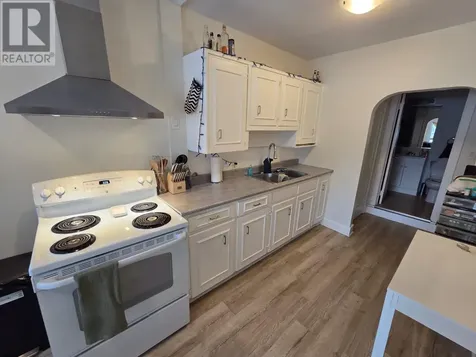 1012 Victoria Ave. E. Thunder Bay ON P7C 1B6