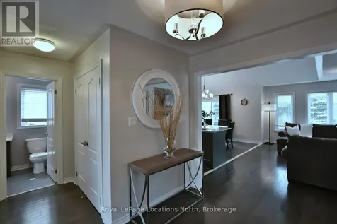 20 Leeward Circle Wasaga Beach ON L9Z 0E9