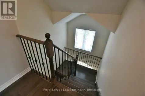 20 Leeward Circle Wasaga Beach ON L9Z 0E9