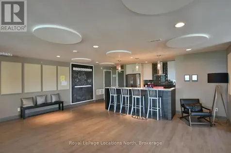 20 Leeward Circle Wasaga Beach ON L9Z 0E9