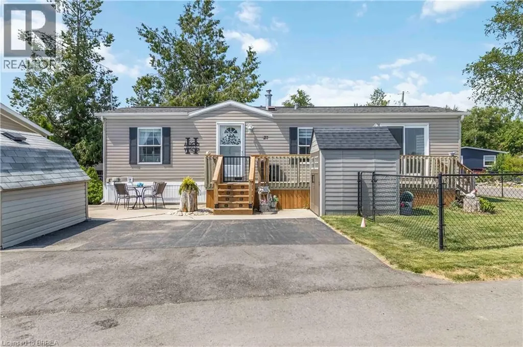 27 Elm Street Puslinch ON N1H 6H9