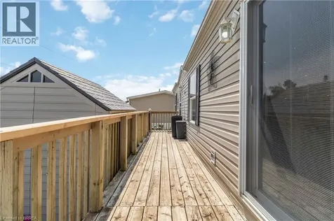 27 Elm Street Puslinch ON N1H 6H9