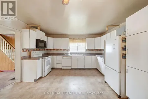 117 Fox Street Penetanguishene ON L9M 1E2