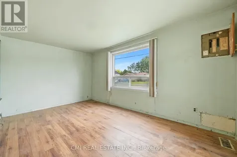 117 Fox Street Penetanguishene ON L9M 1E2