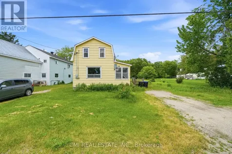 117 Fox Street Penetanguishene ON L9M 1E2