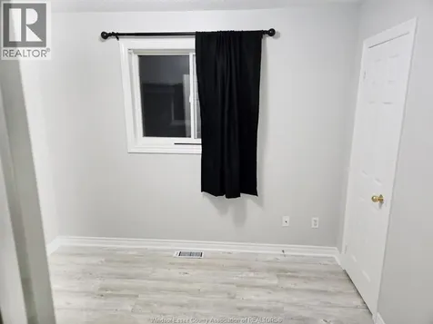 201 Hanmer Street East Barrie ON L4M 6W7