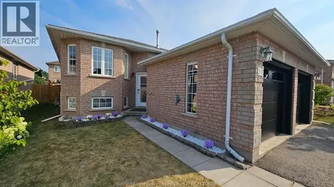 201 Hanmer Street East Barrie ON L4M 6W7