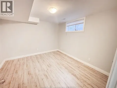 201 Hanmer Street East Barrie ON L4M 6W7