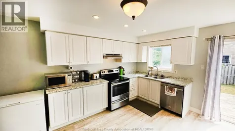 201 Hanmer Street East Barrie ON L4M 6W7