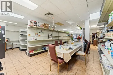 871 Erie Street East Windsor ON N9A 3Y7