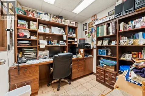 871 Erie Street East Windsor ON N9A 3Y7
