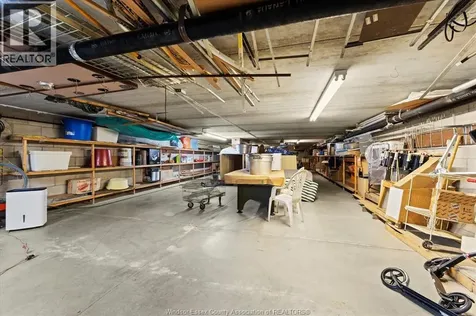 871 Erie Street East Windsor ON N9A 3Y7