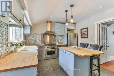54 William Street St. Thomas ON N5R 3H4
