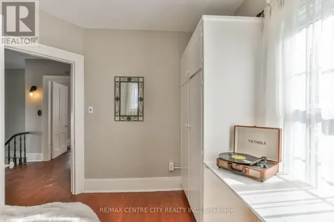 54 William Street St. Thomas ON N5R 3H4