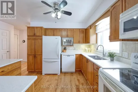 23 Brasher Drive Tillsonburg ON N4G 5T2