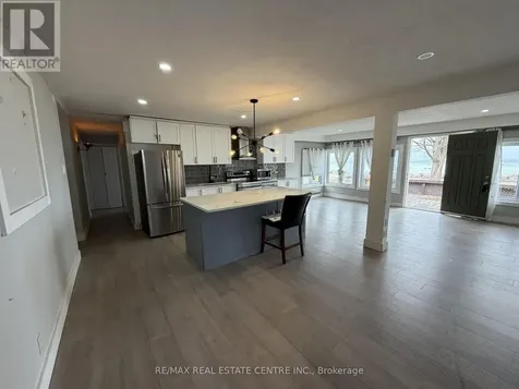 35 Lakeside Avenue Meaford ON N4L 1A7