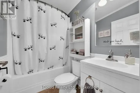 23 Macpherson Crescent Hamilton ON N0B 2J0