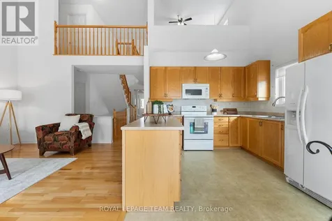 13 Melville Road Arnprior ON K7S 3Z8