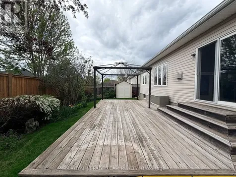 13 Melville Road Arnprior ON K7S 3Z8