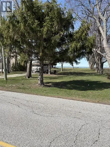 7654 St. Clair Lakeshore ON N0R 1N0