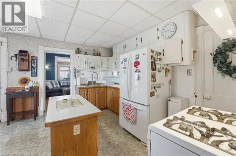 187 Sydenham Street Brantford ON N3R 3Z5