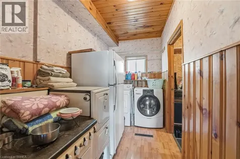 187 Sydenham Street Brantford ON N3R 3Z5