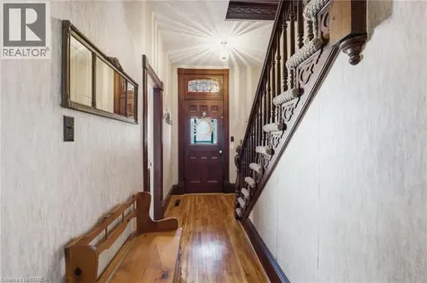 187 Sydenham Street Brantford ON N3R 3Z5