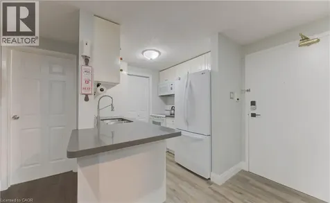 30 Bridge Street West Kitchener ON N2K 1K4
