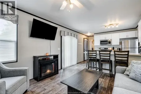 981 County Road 2 Lakeshore ON N8N 4P4