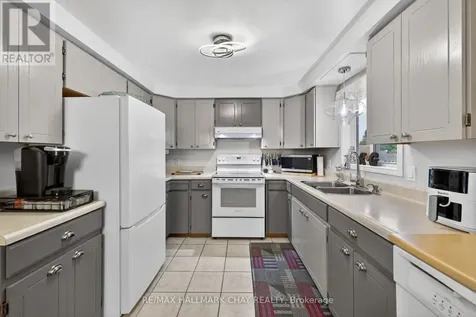 72 Tecumseth Pines Drive New Tecumseth ON L0G 1W0