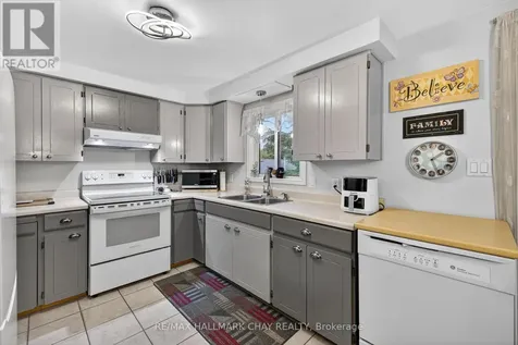 72 Tecumseth Pines Drive New Tecumseth ON L0G 1W0