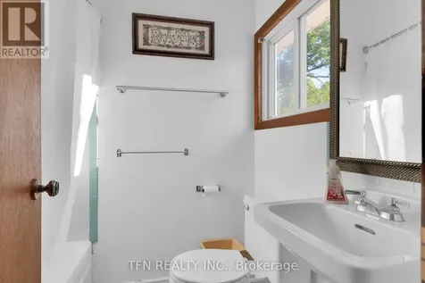 1585 Port Stanton Parkway Severn ON P0E 1N0