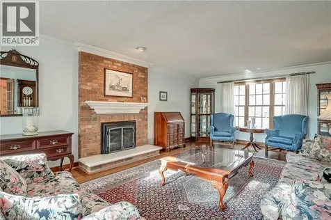 1296 Cumnock Crescent Oakville ON L6J 2N7