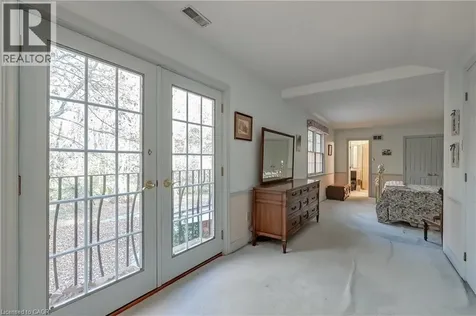 1296 Cumnock Crescent Oakville ON L6J 2N7