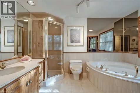 1296 Cumnock Crescent Oakville ON L6J 2N7