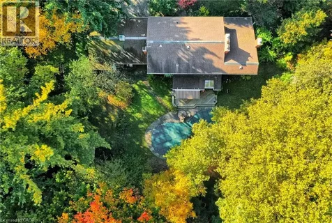 1296 Cumnock Crescent Oakville ON L6J 2N7