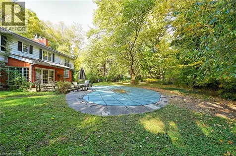 1296 Cumnock Crescent Oakville ON L6J 2N7