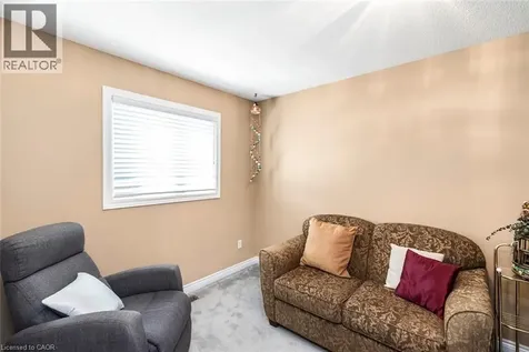 10 Wentworth Drive Grimsby ON L3M 5G3