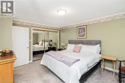 10 Wentworth Drive Grimsby ON L3M 5G3