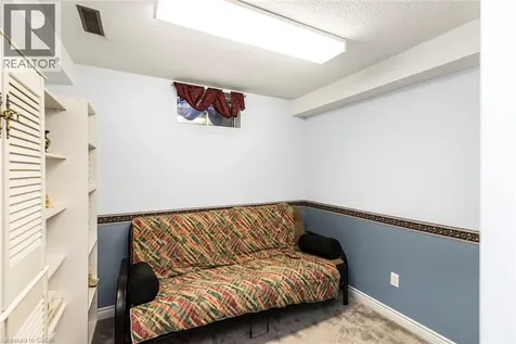 10 Wentworth Drive Grimsby ON L3M 5G3