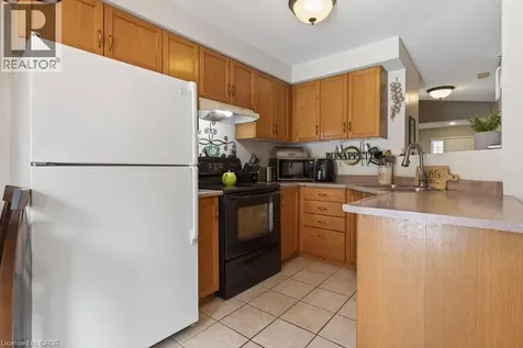 10 Cadham Boulevard Hamilton ON L8W 3X6