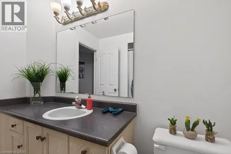 10 Cadham Boulevard Hamilton ON L8W 3X6